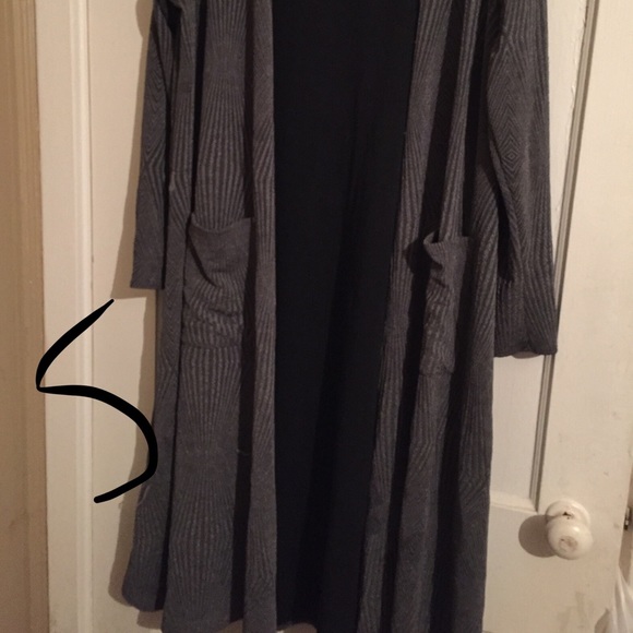 Small Sarah - Picture 2 of 2